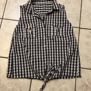 Black and White Checkered Sleeveless Top L
